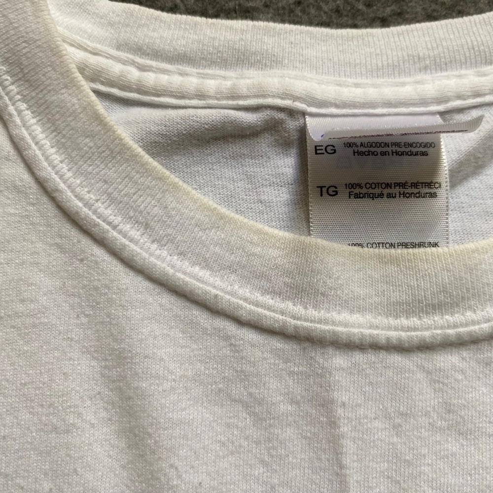 THRASHED Town Branch Bourbon T-Shirt Mens XL White Gildan Cotton Distillery Tee - Picture 3 of 9